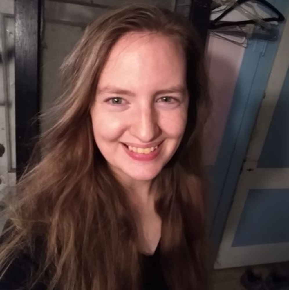 Meet your Posher, Diana